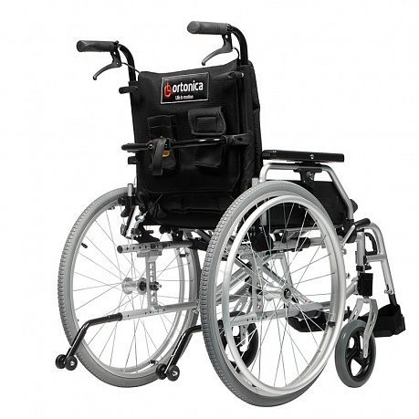 Кресло-коляска Ortonica для инвалидов Trend 70 с пневматическими колесами. Изображение 2 из 10